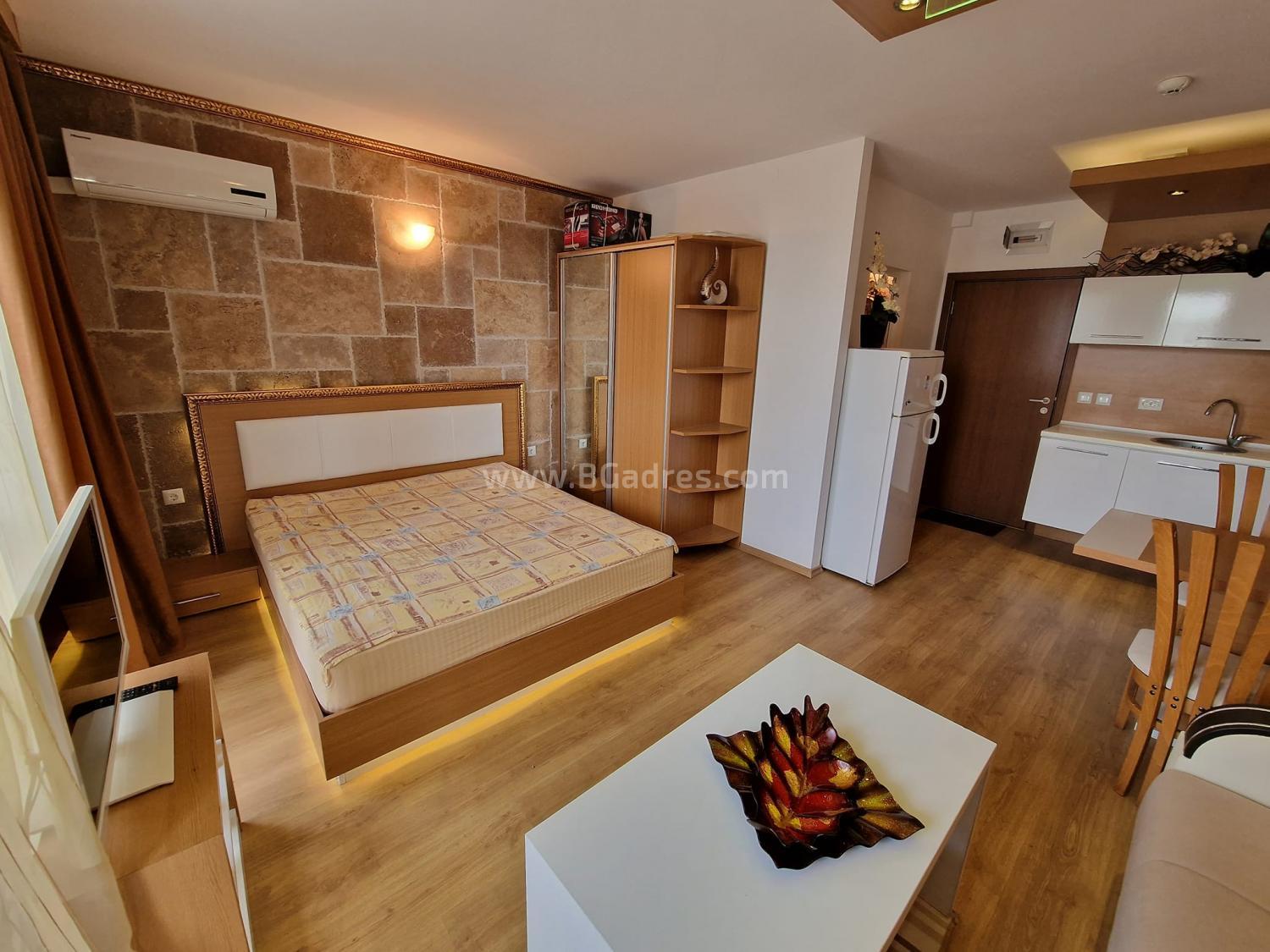 Студия в комплексе Свит Хоум І №2918