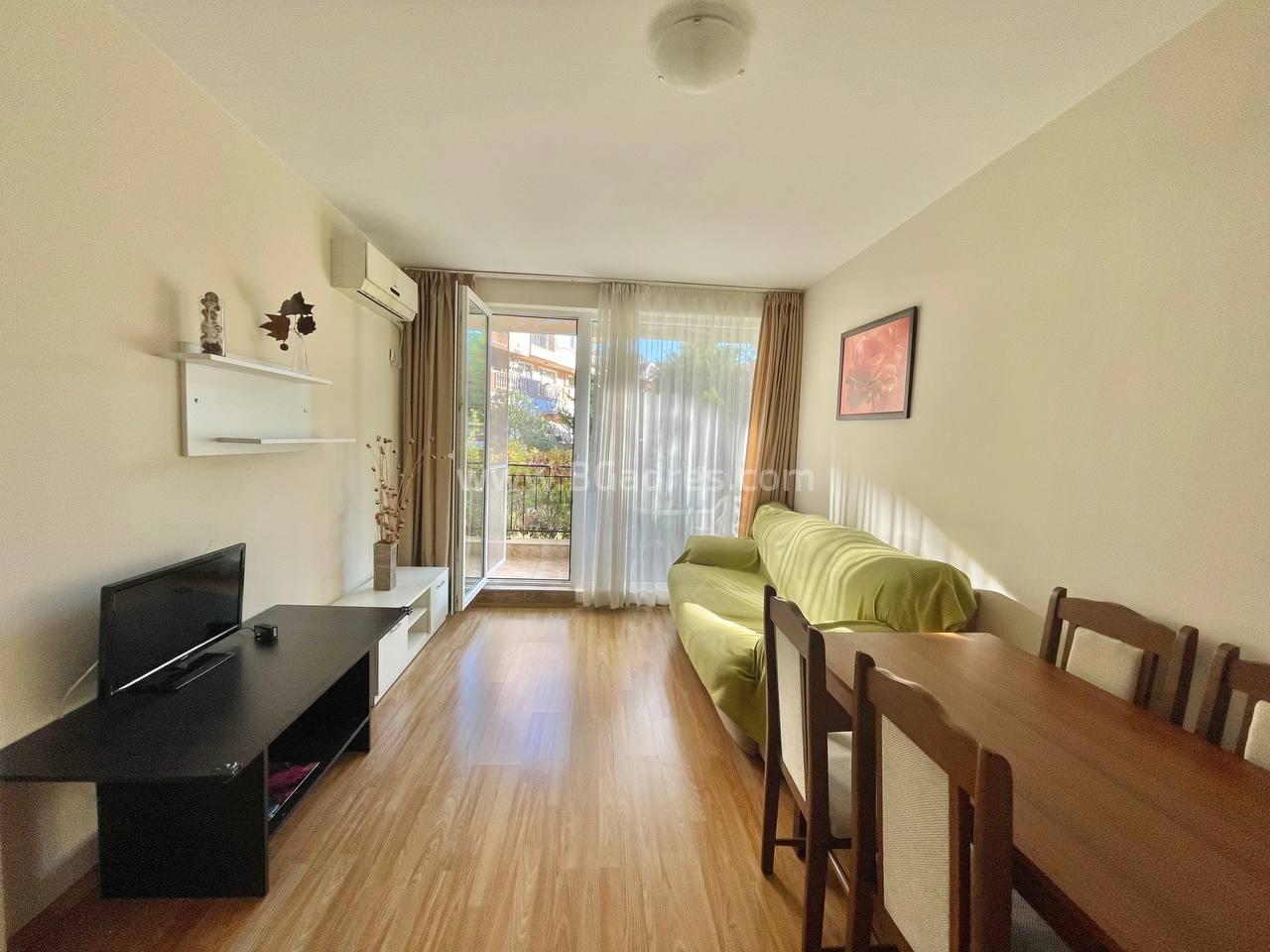 Квартира для ПМЖ с низкой таксой в Несебре І №2671