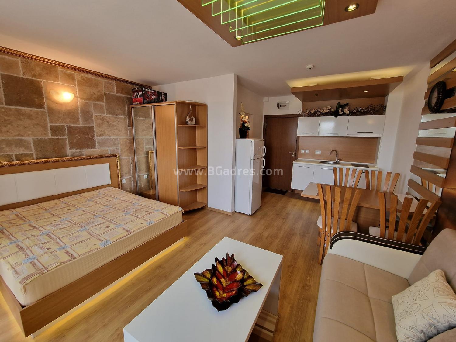 Студия в комплексе Свит Хоум І №2918