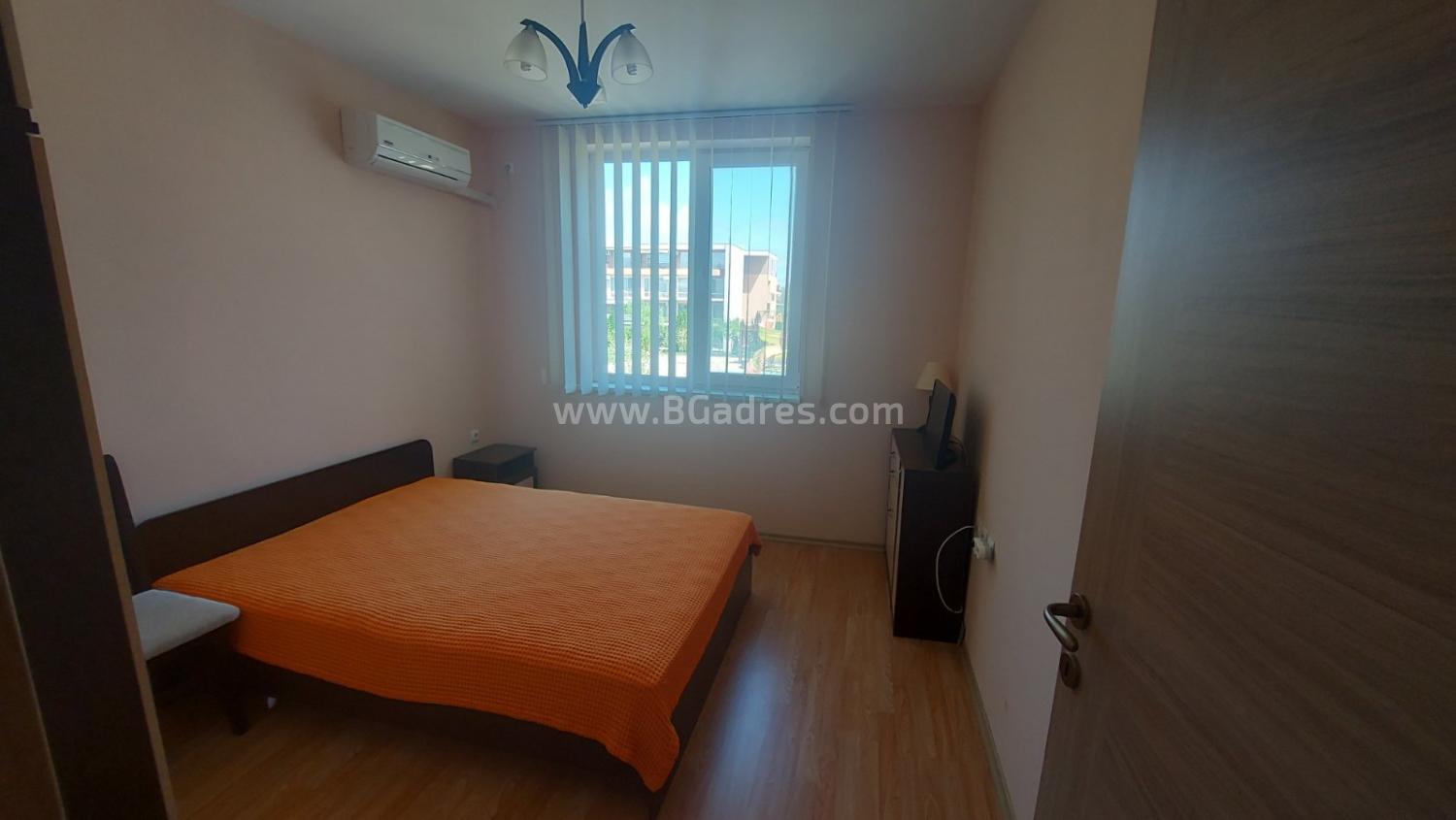 Тристаен апартамент в Холидей Форт клуб І №2941