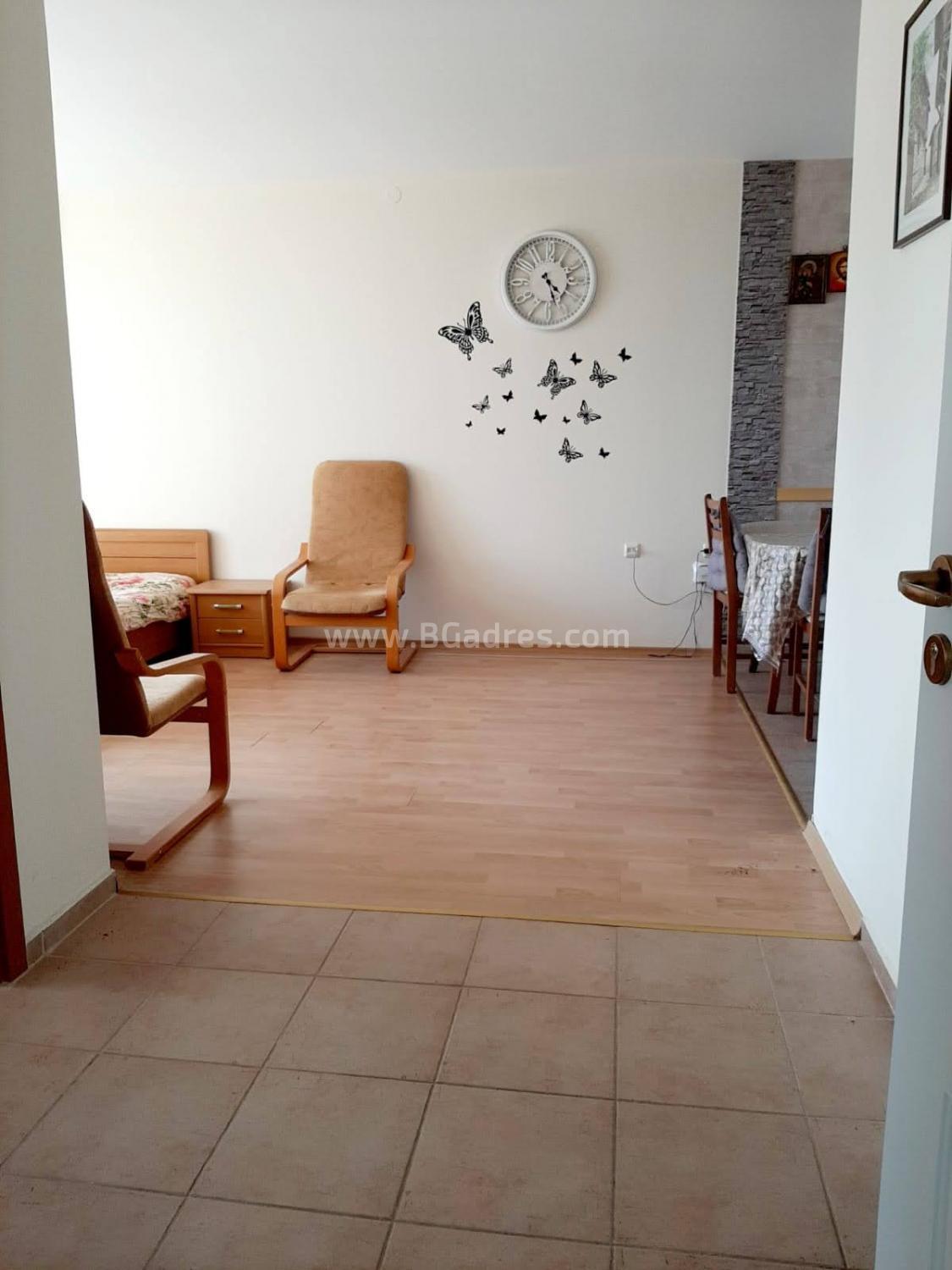 Голям двустаен апартамент в Свети Влас | №2337