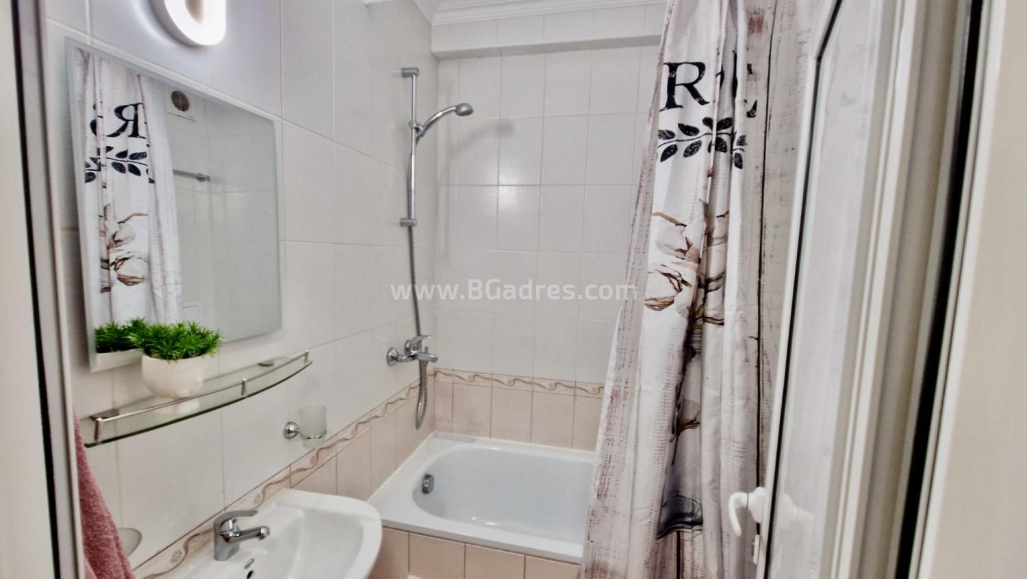 Студия с новой мебелью у моря І №3735