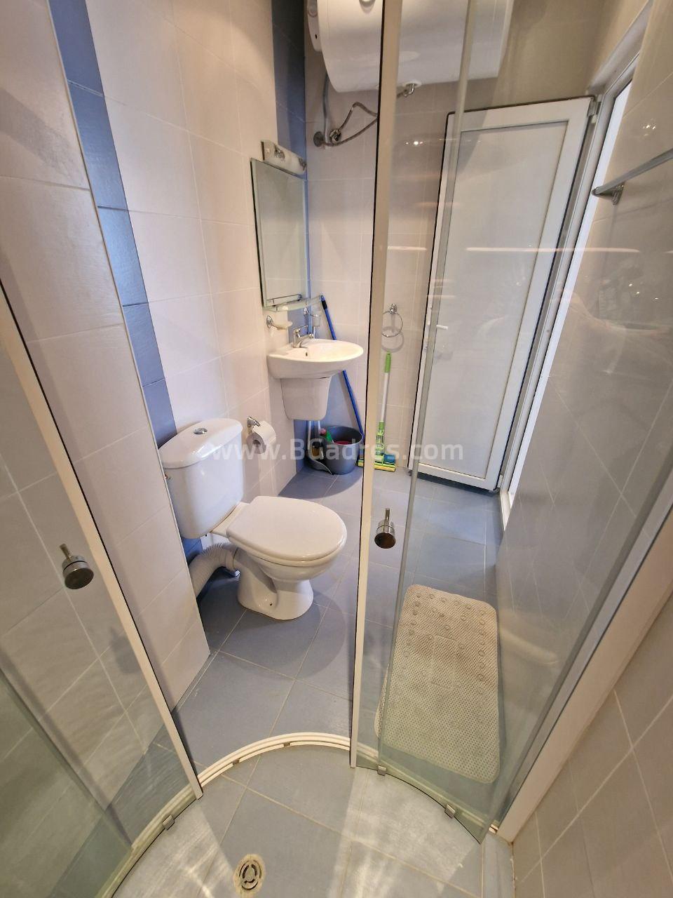 Апартамент с ниска такса поддръжка в Свети Влас І №3906