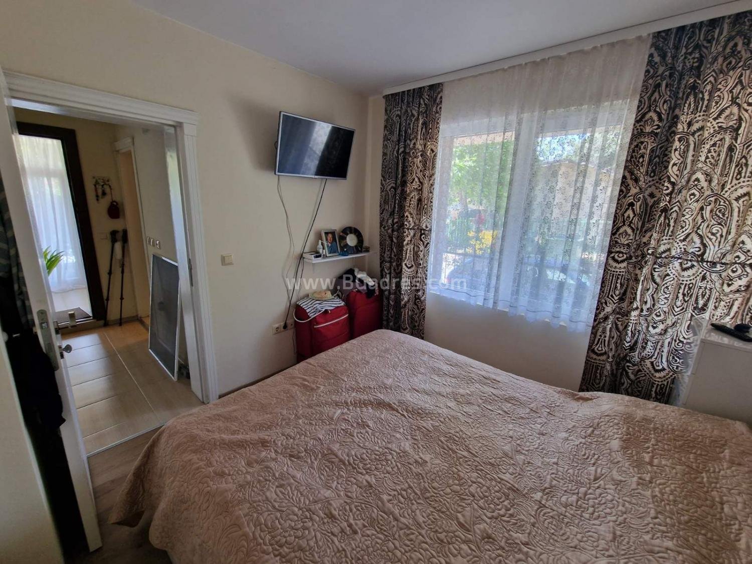 Квартира с двориком с низкой таксой І №3181