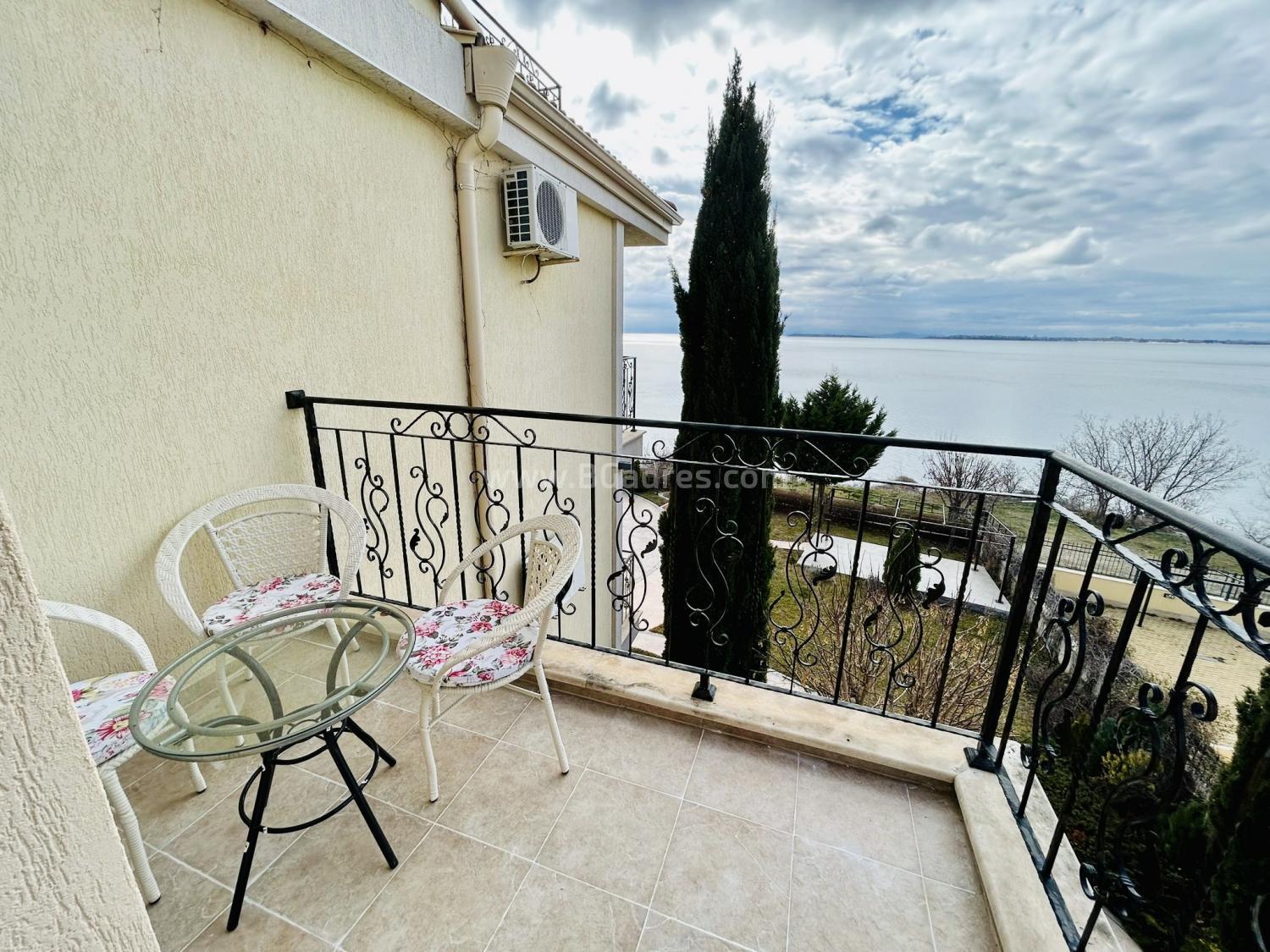 Wohnung mit direktem Meerblick І №3364