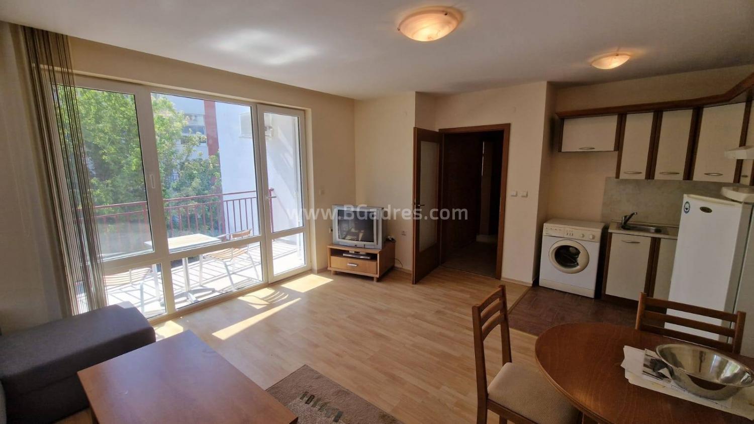 Квартира в комплексе Привилидж Форт І №4581