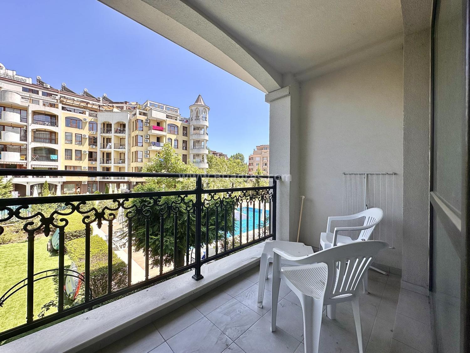 Студио в комплекс Удача І №4276