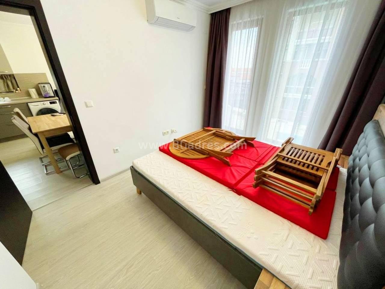 Трехкомнатная квартира в комплексе Феникс І №2980