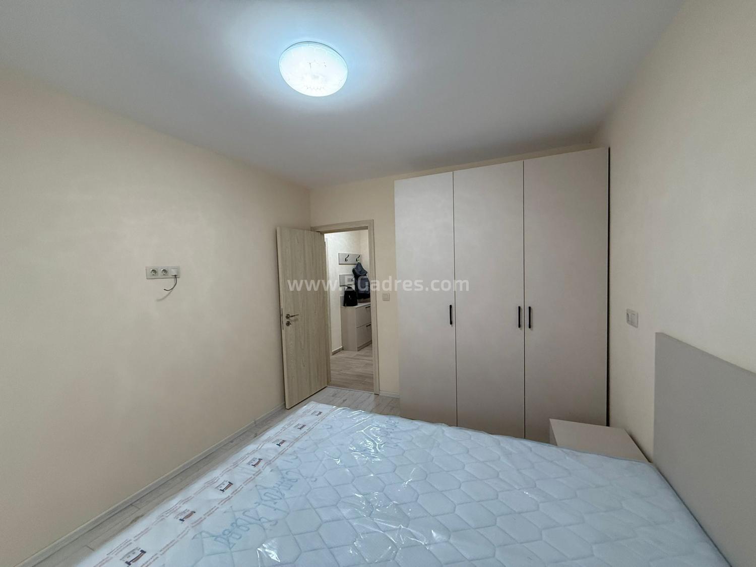 Apartment in a residential building in Pomorie І №4543