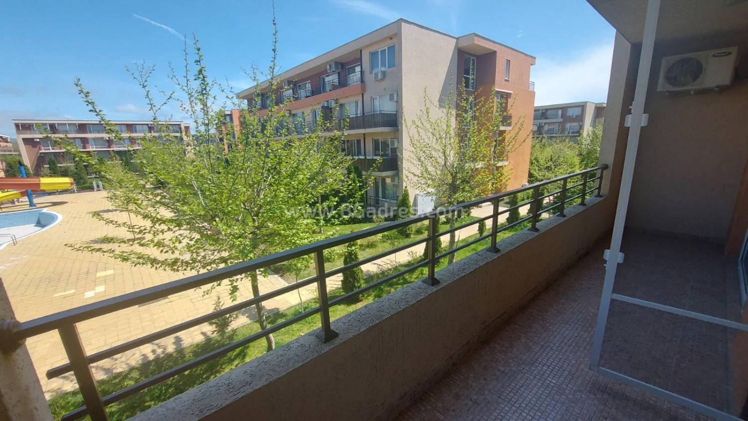 Тристаен апартамент в Холидей Форт клуб І №2941