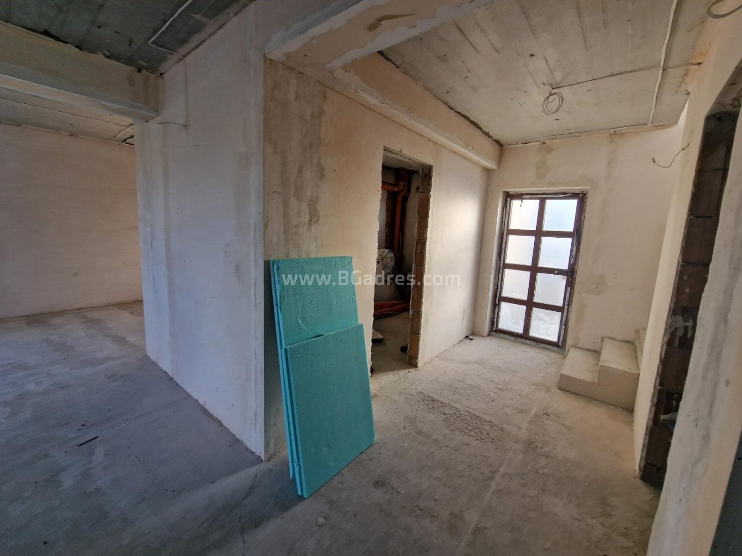 Нова къща с двор в село Александрово І №3207