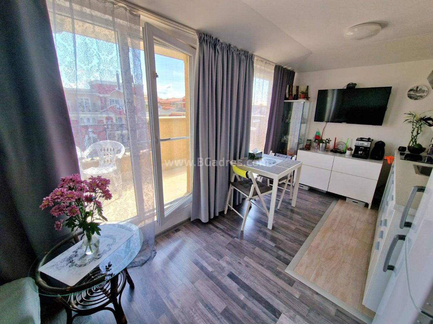 Квартира в комплексе Месамбрия Палас І №3474