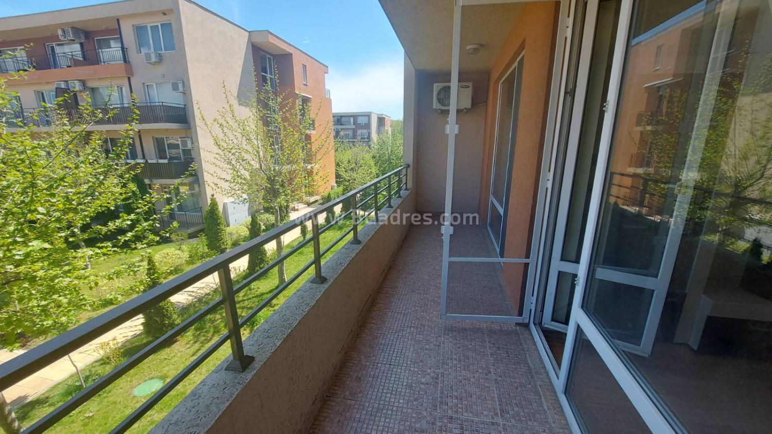 Тристаен апартамент в Холидей Форт клуб І №2941