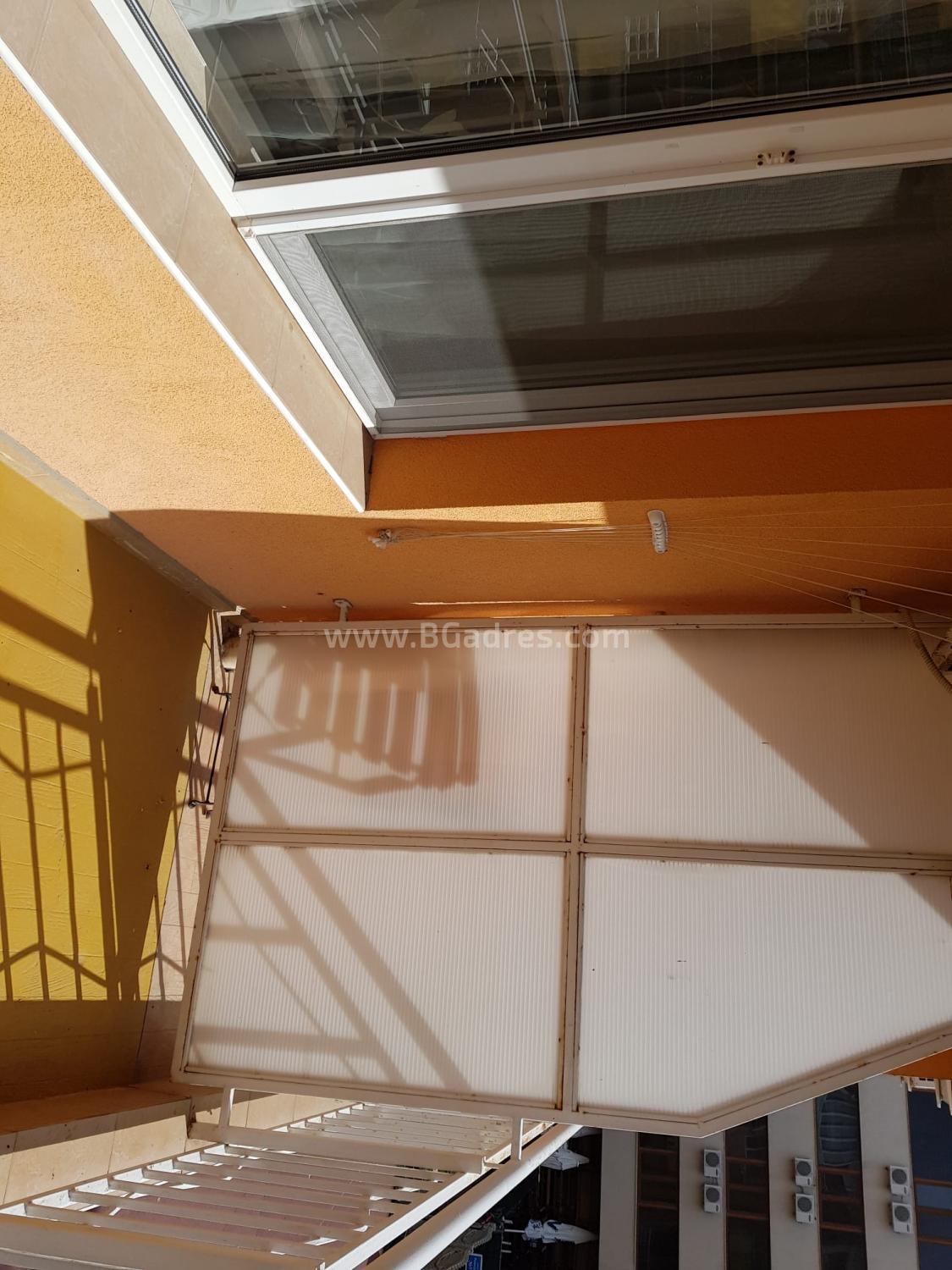 Тристаен апартамент за постоянно жителство в Поморие | №2321