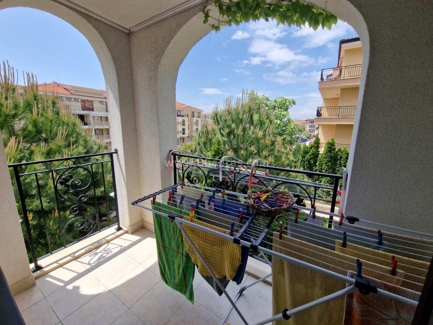 Квартира с 4 спальнями у моря І №3675