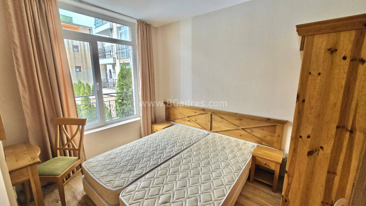 Apartment in the Dawn Park complex І №4710