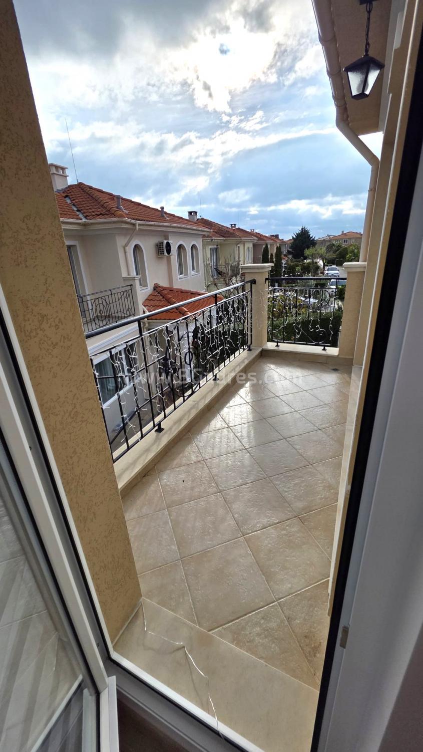 Дом в комплексе рядом с Бургасом І №4557