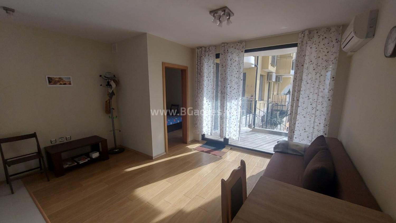 Квартира с низкой таксой в Святом Власе І №3479