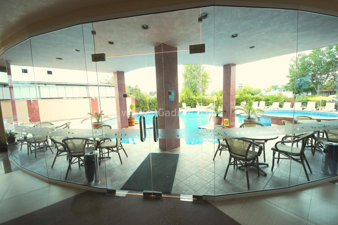 Large apartment with a sea view in Sunny Beach I №2396