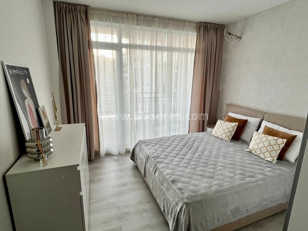 Апартамент с хубави мебели и ниска такса поддръжка І №2777