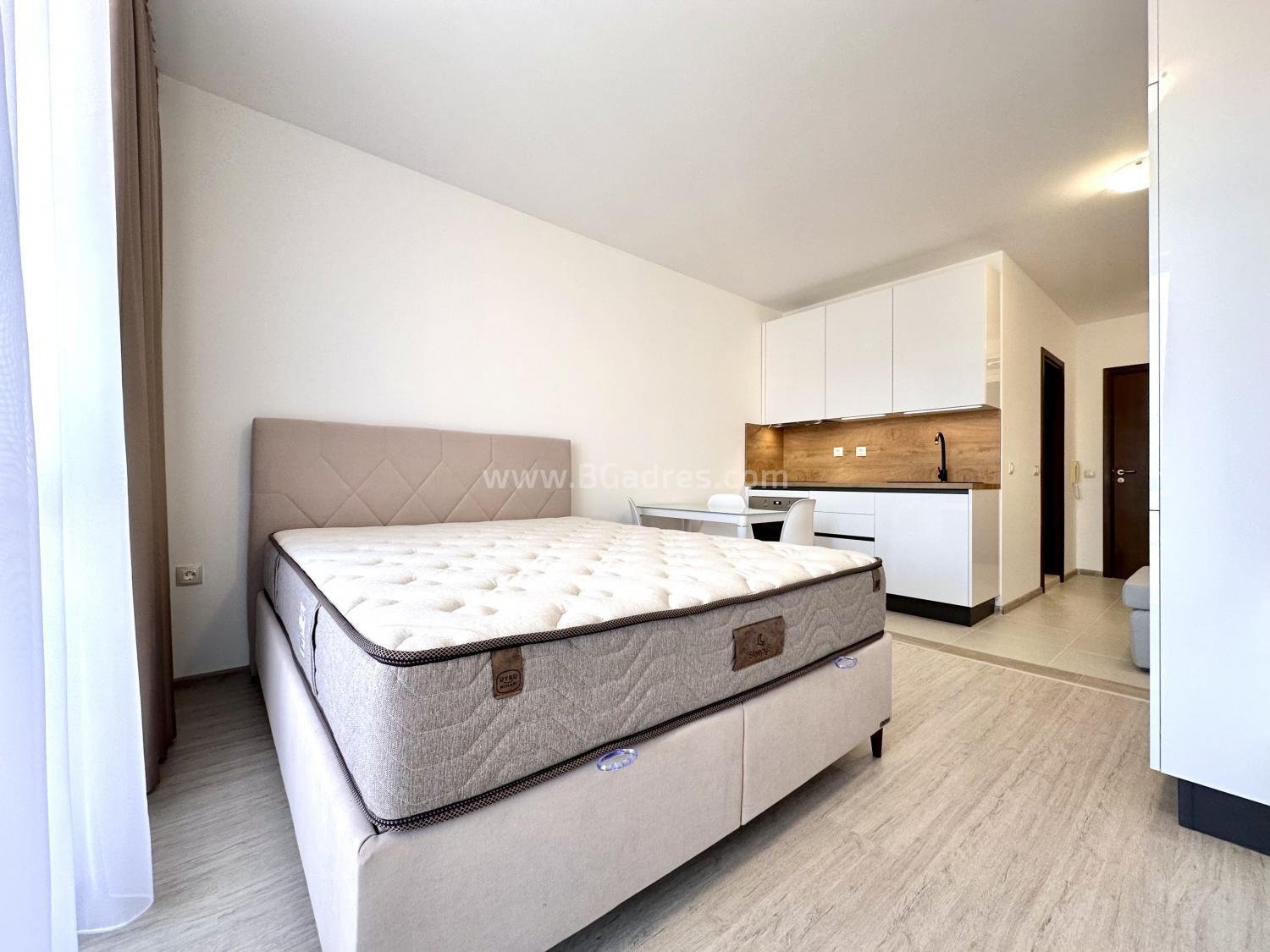 Студио с ново обзавеждане на морето І №3907