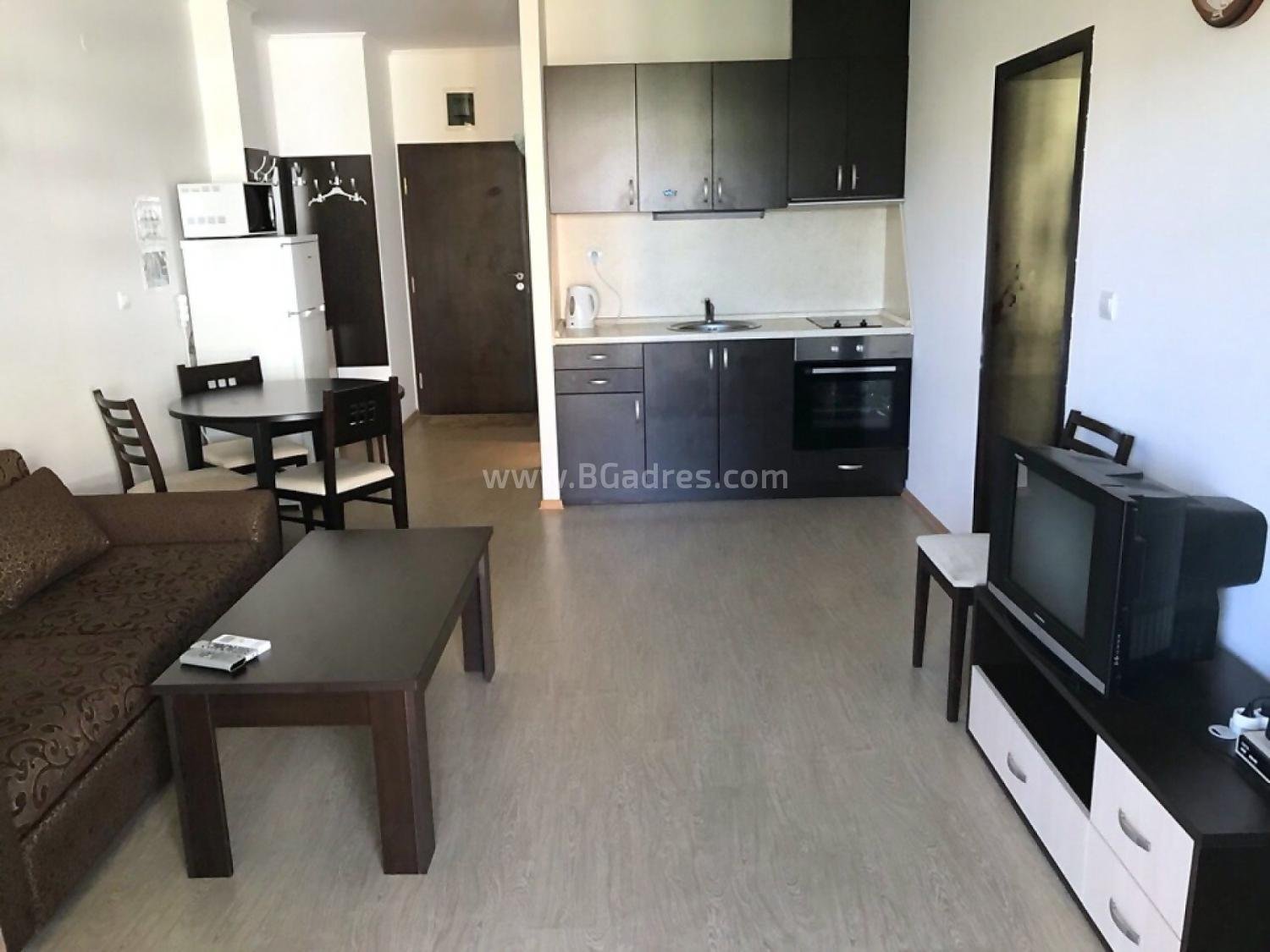 Günstige Wohnung mit Meerblick | №2277