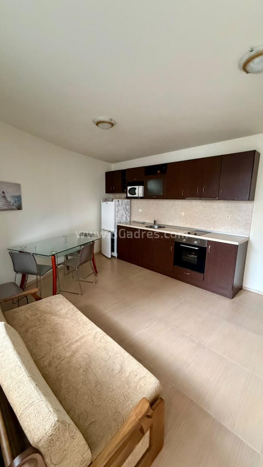Apartment with low maintenance fee in Sveti Vlas І №4889