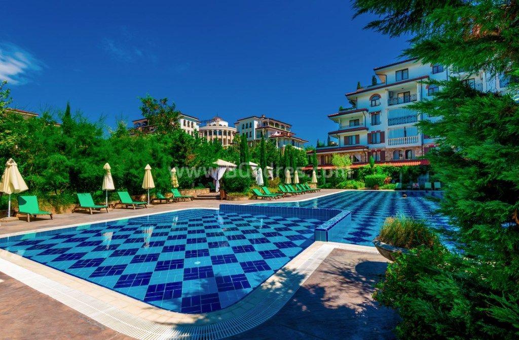 Apartment in the complex Esteban I №2785