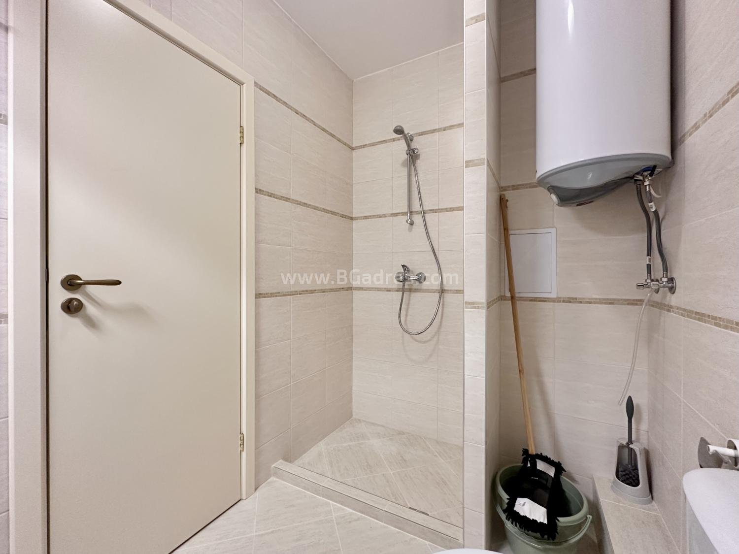 Студио с ново обзавеждане на морето І №3907