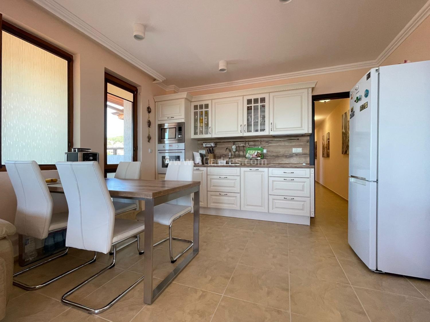 Sea view apartment in Sveti Vlas І №4059