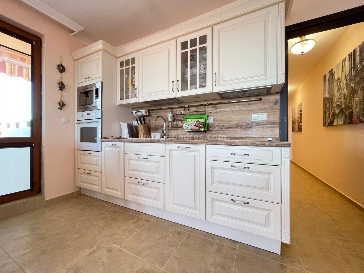 Sea view apartment in Sveti Vlas І №4059