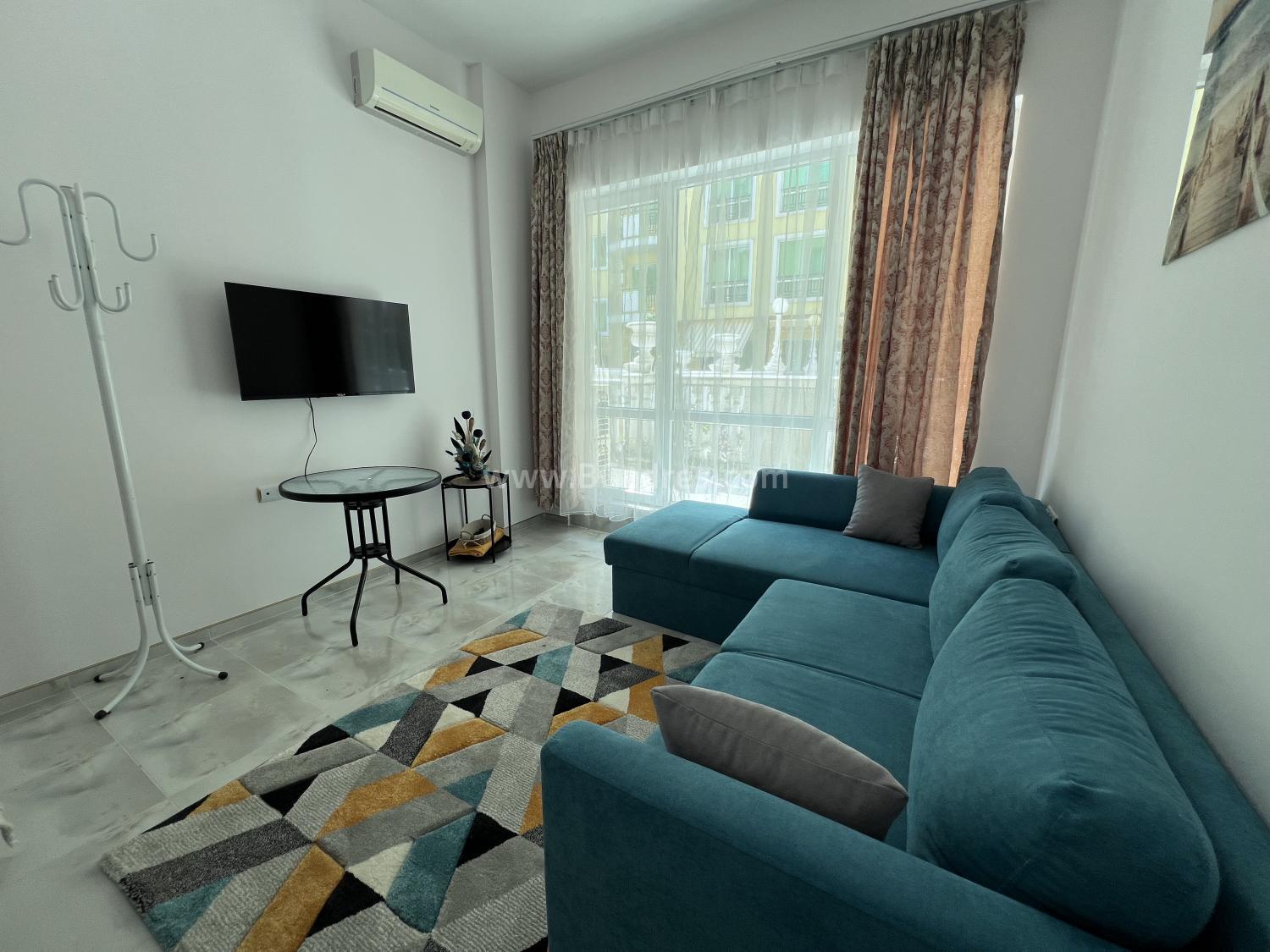 Квартира на первой линии по выгодной цене І №3647