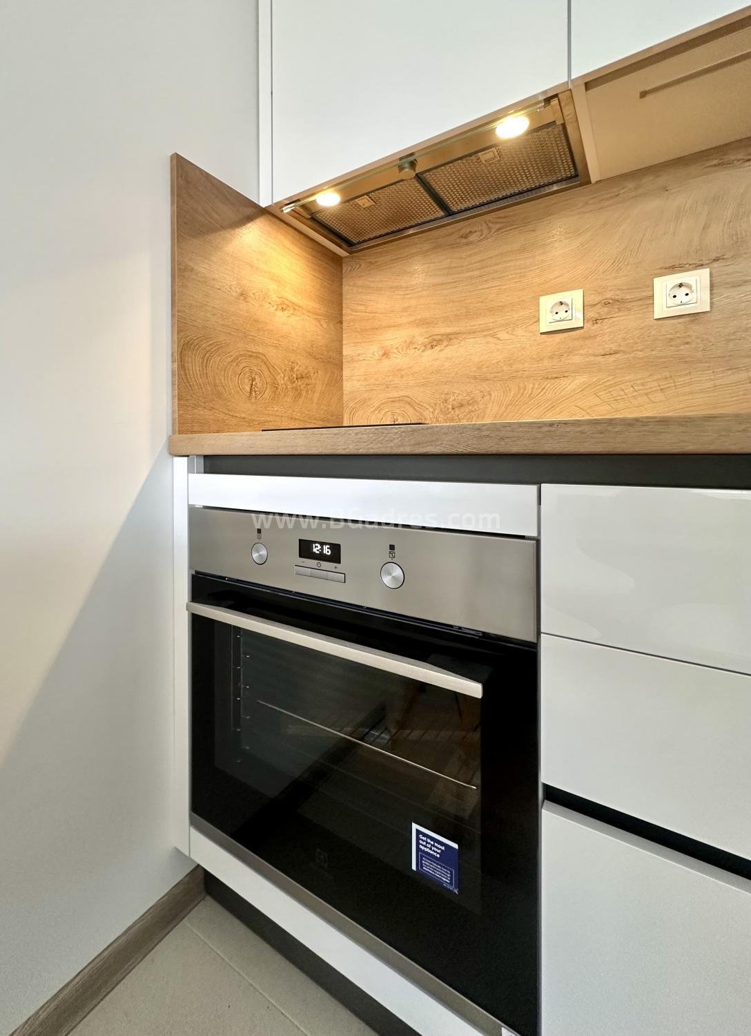 Студио с ново обзавеждане на морето І №3907