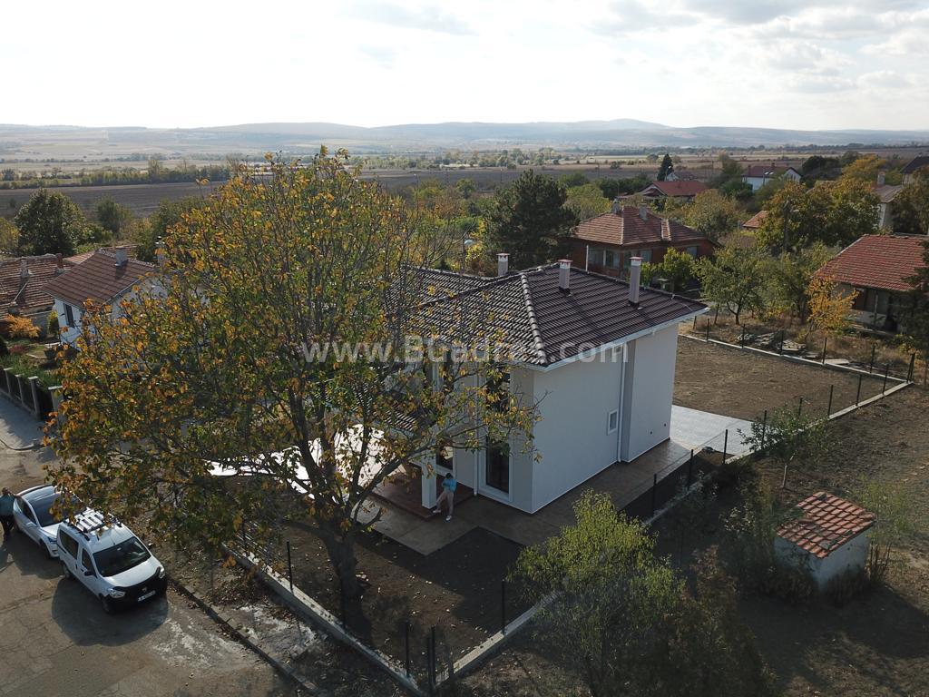 Neues Haus im Dorf Goritsa І №3381