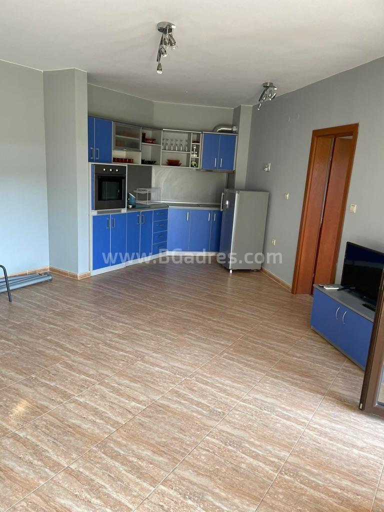 Просторная квартира рядом с пляжем в Святом Власе | №2384