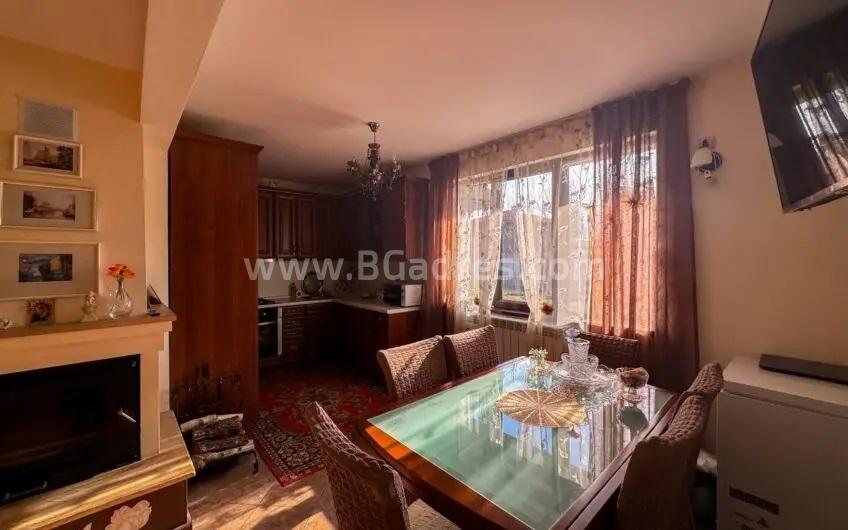 Haus im Dorf Bryastovets І №3466