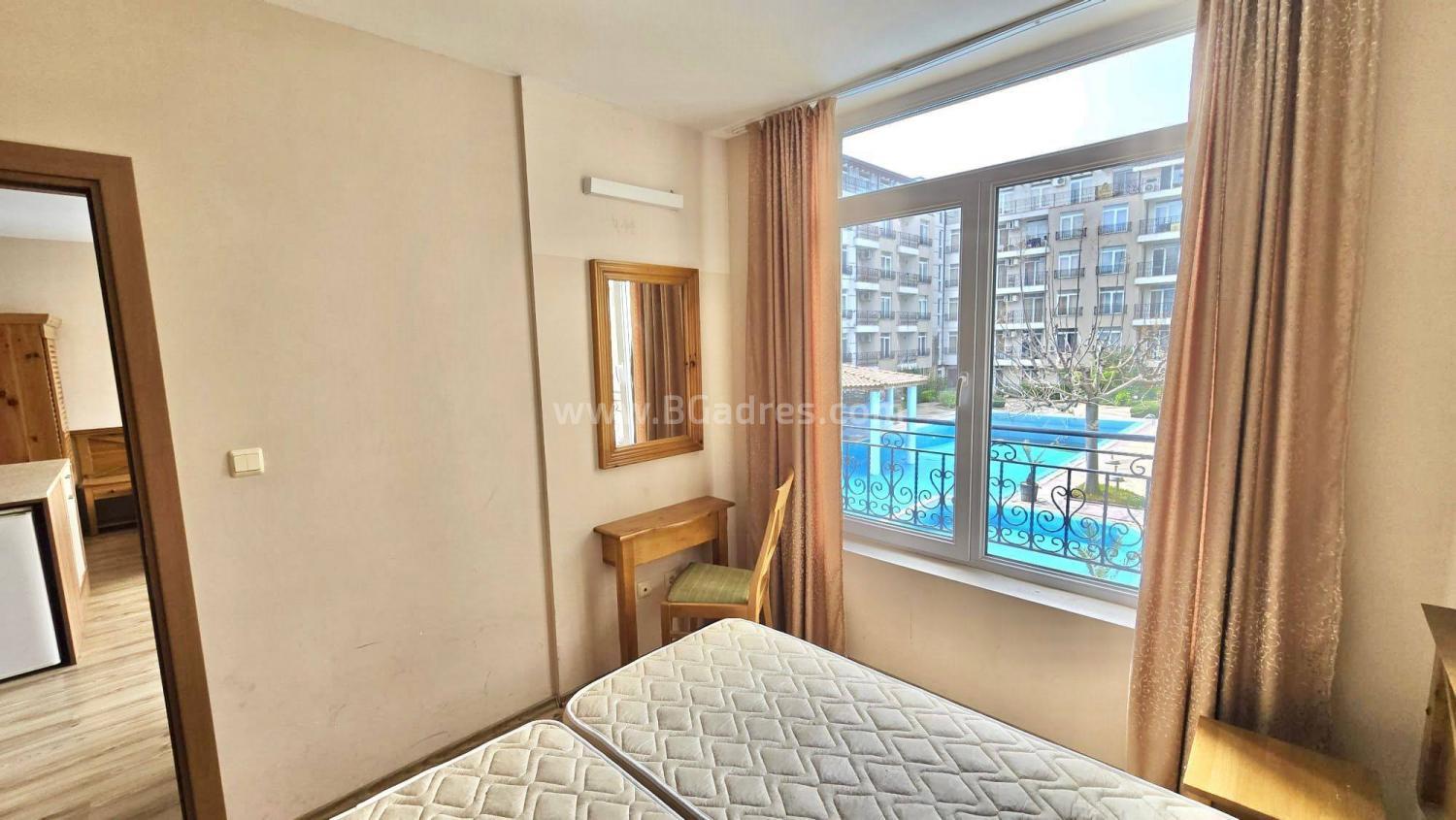 Apartment in the Dawn Park complex І №4710