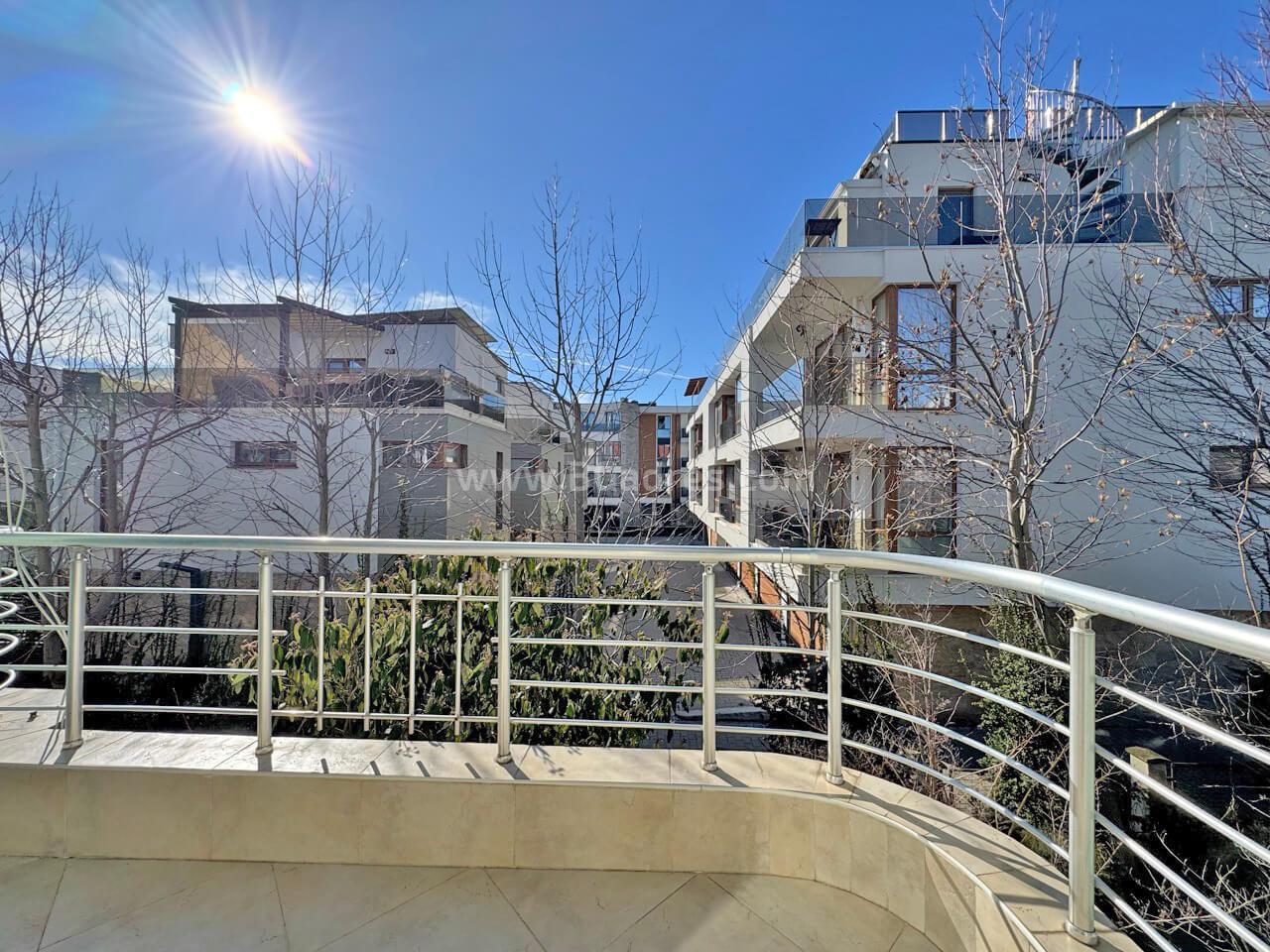 Студио на изгодна цена в Сарафово І №4172