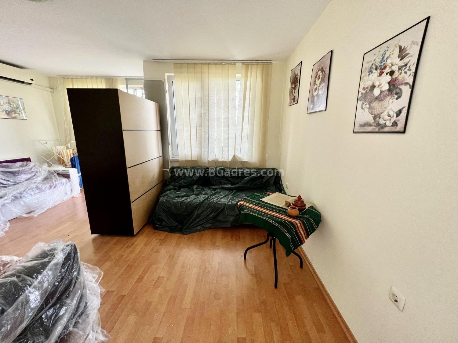 Large studio in Holiday Fort complex І №2956