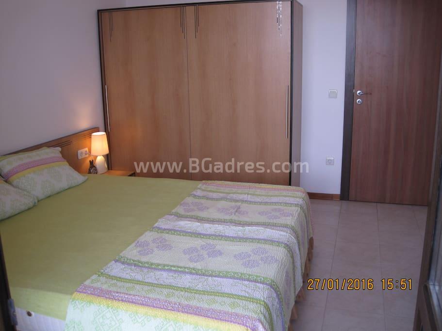 Трехкомнатная квартира с видом на море | №2382