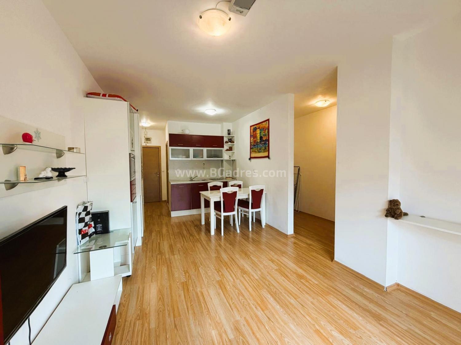 Трехкомнатная квартира по выгодной цене І №4522