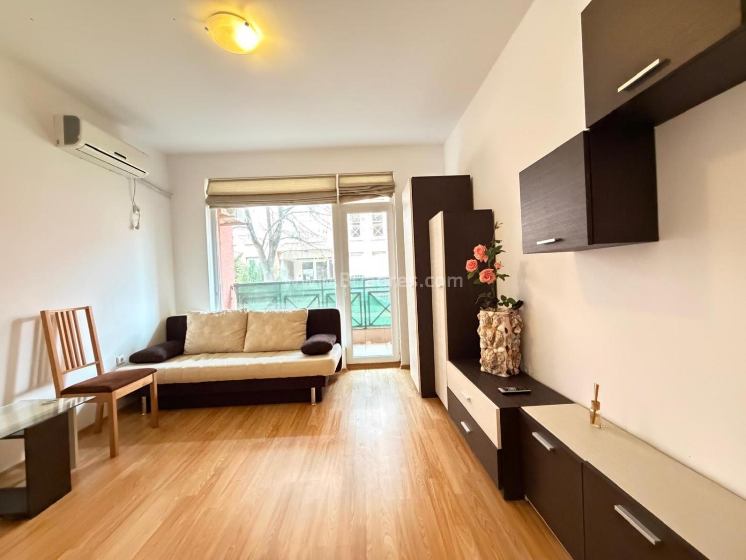 Тристаен апартамент в комплекс Съни Дей 6 І №4523