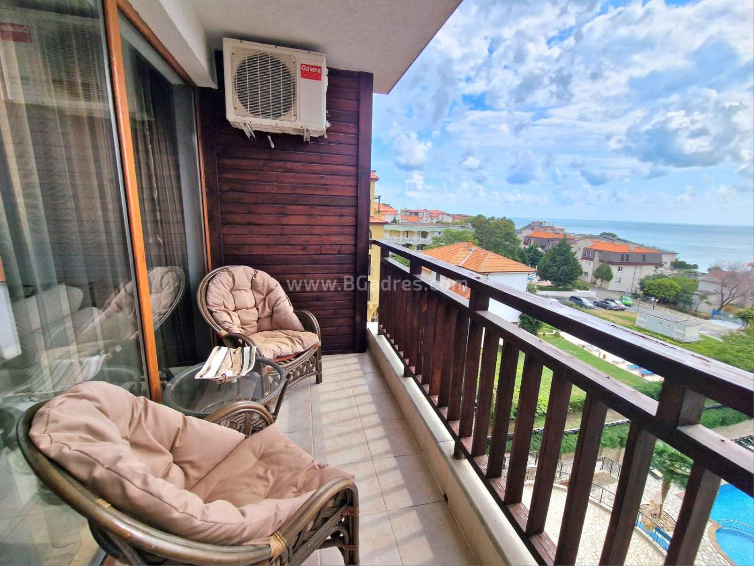 Dreizimeerwohnung mit Panoramablick auf das Meer І №3206