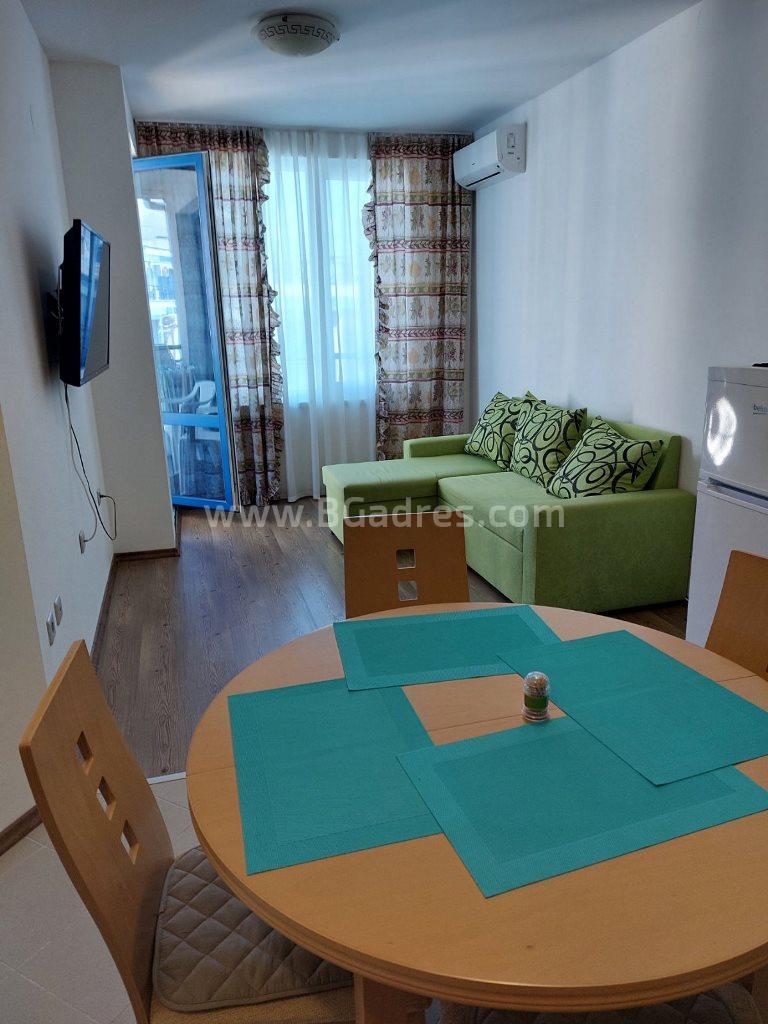 Apartment on the first sea line in Pomorie І №3360