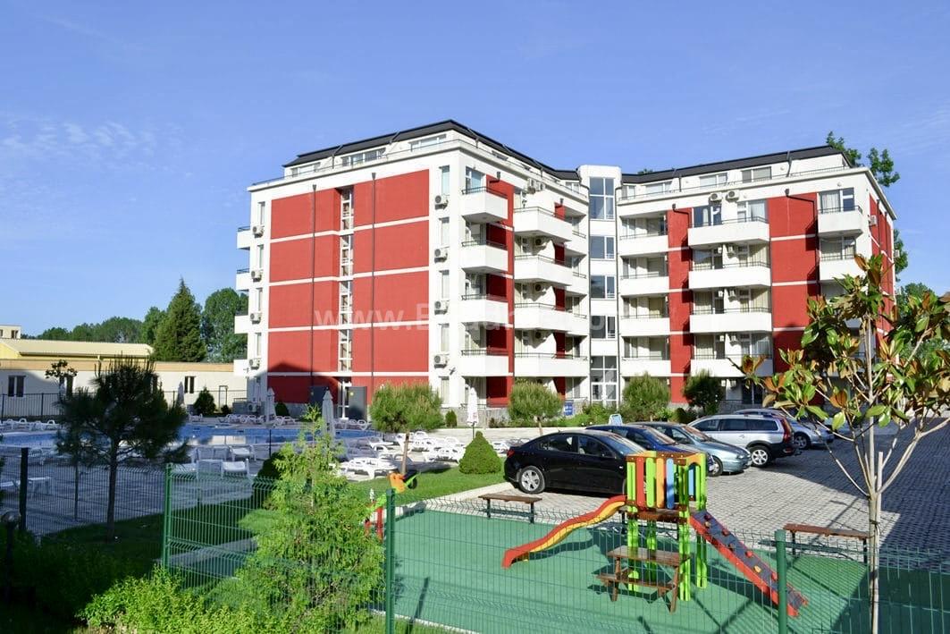 Студия с новой мебелью у моря І №3735