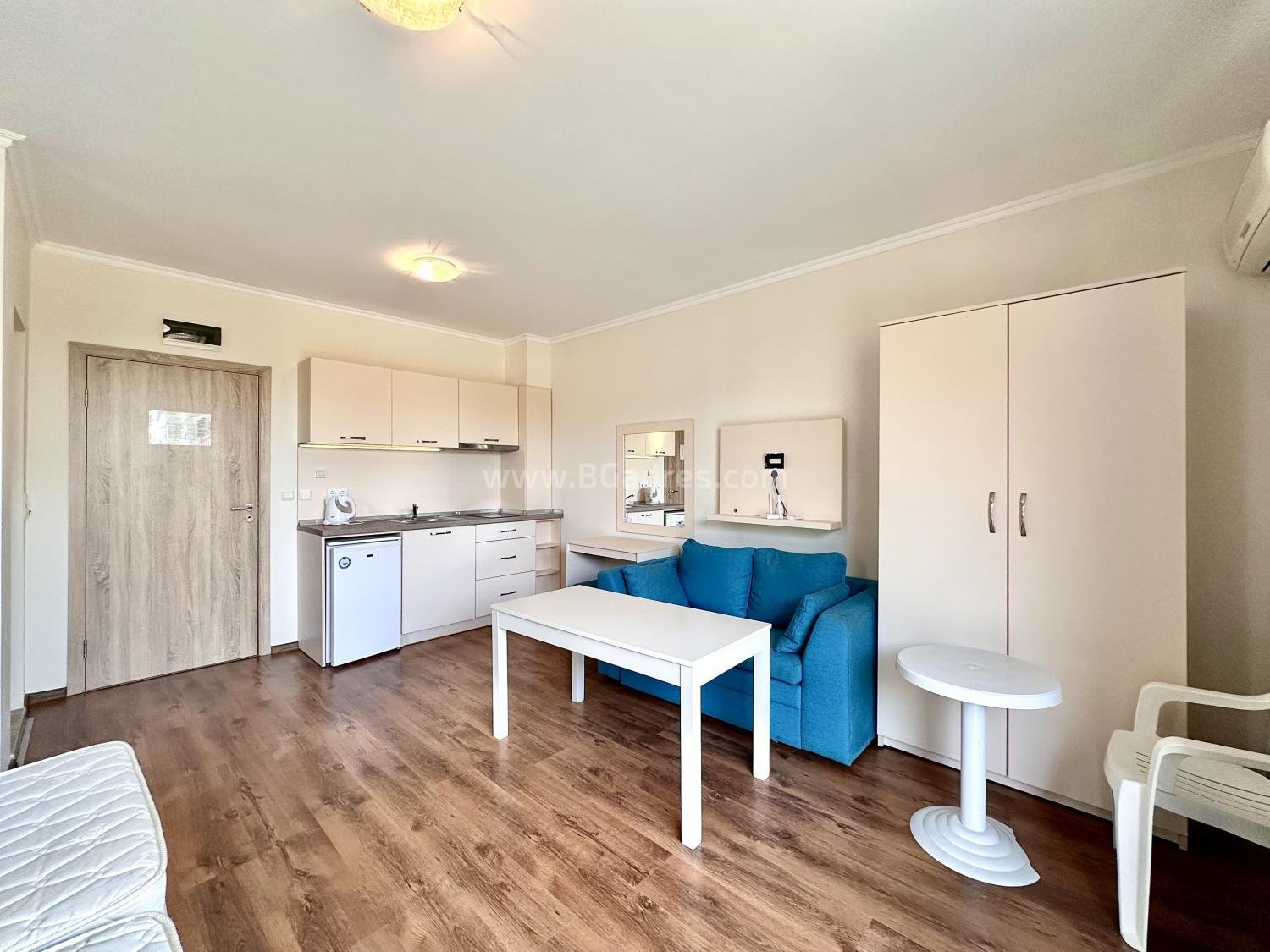 Cheap studio in the Macon Residence І №4267