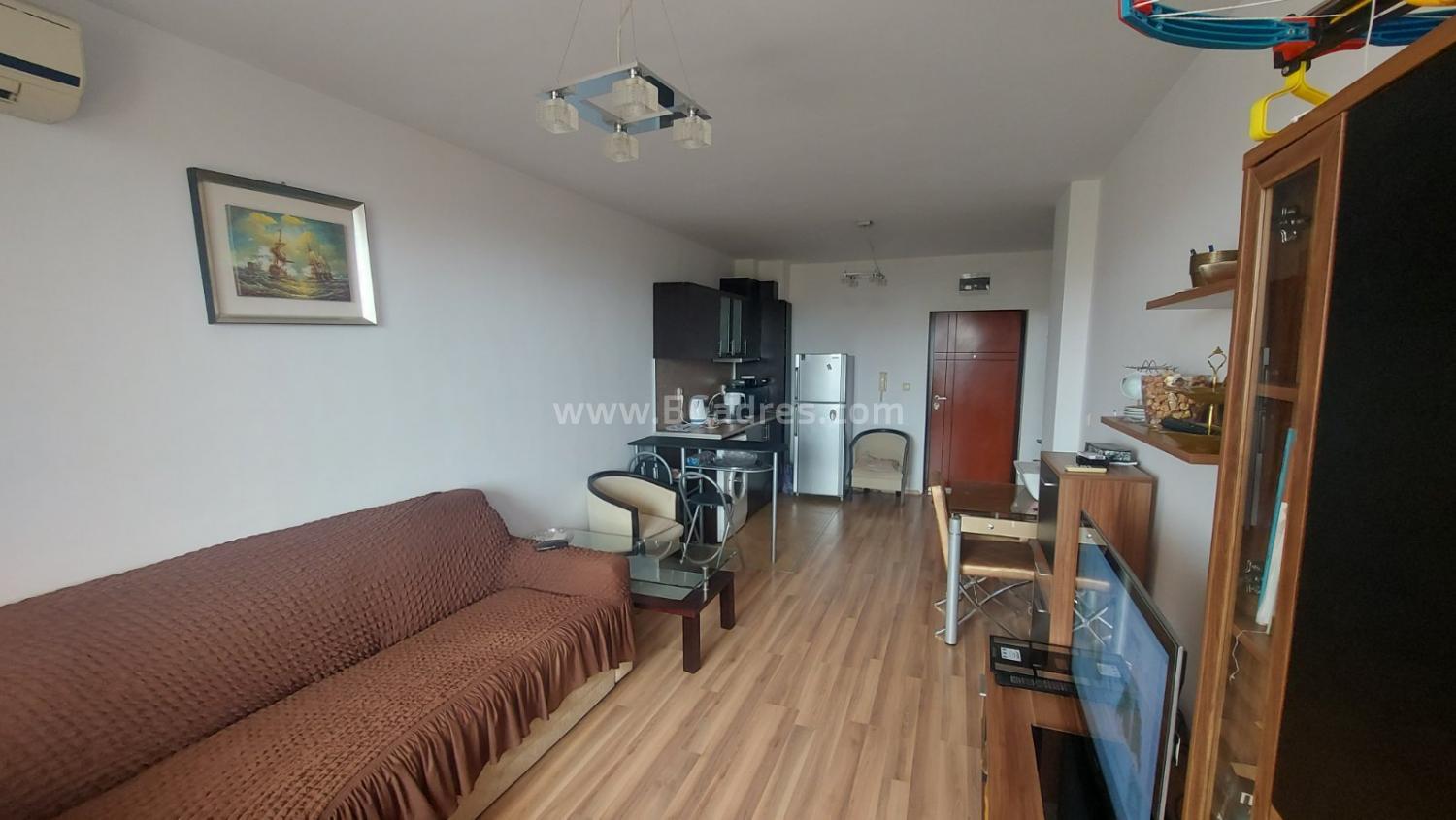 Wohnung in der Anlage Pomorie Beach Residence І №4175
