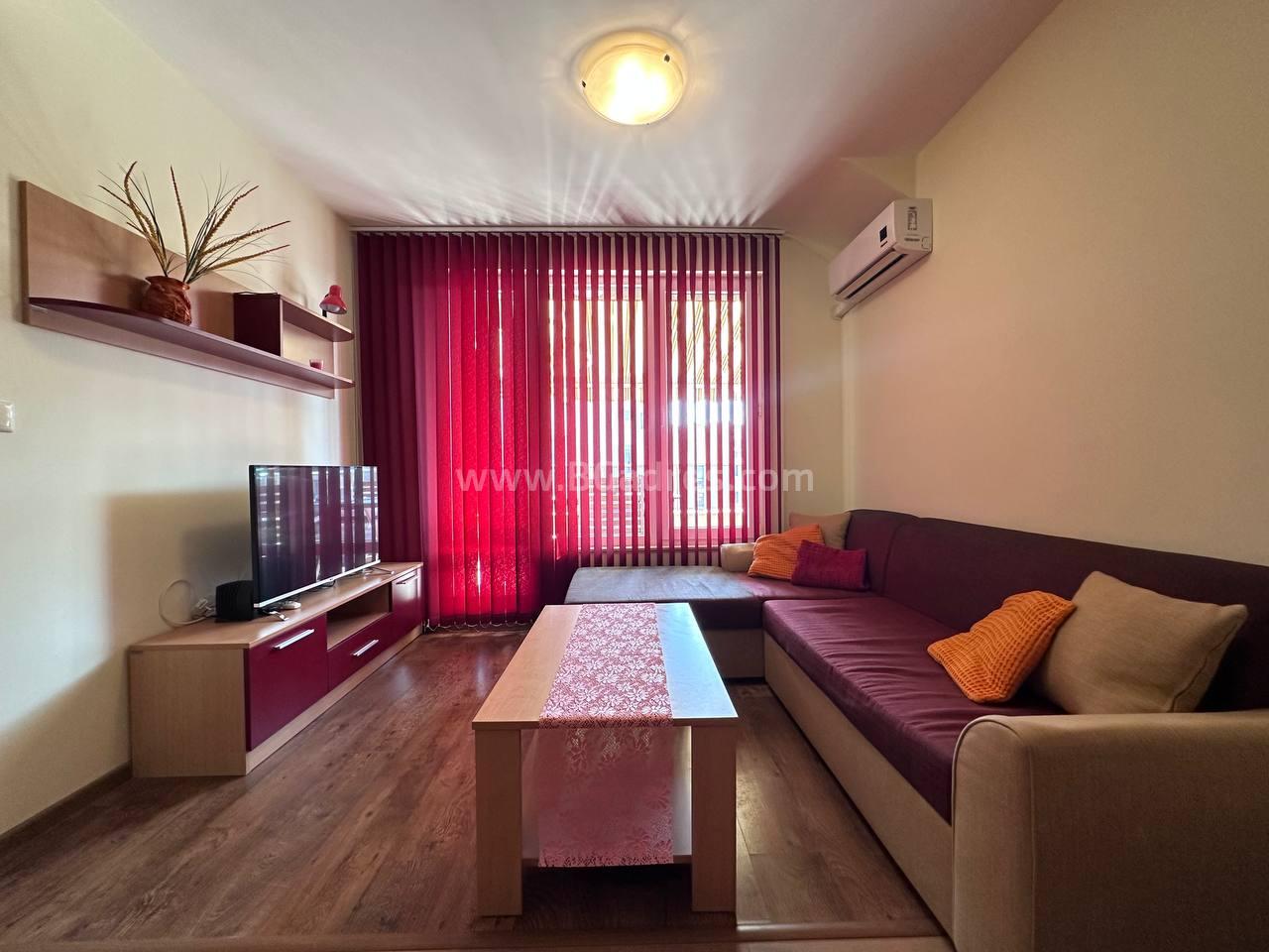 Apartment in a residential building in Ravda І №4392