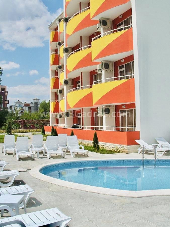 Евтино студио в центъра на Слънчев Бряг I №2677