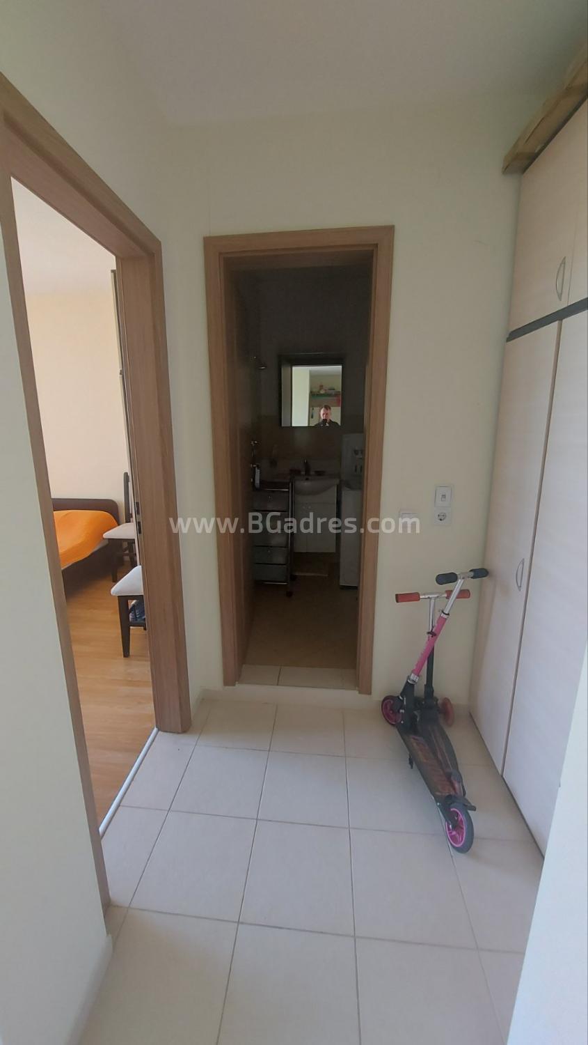 Тристаен апартамент в Холидей Форт клуб І №2941